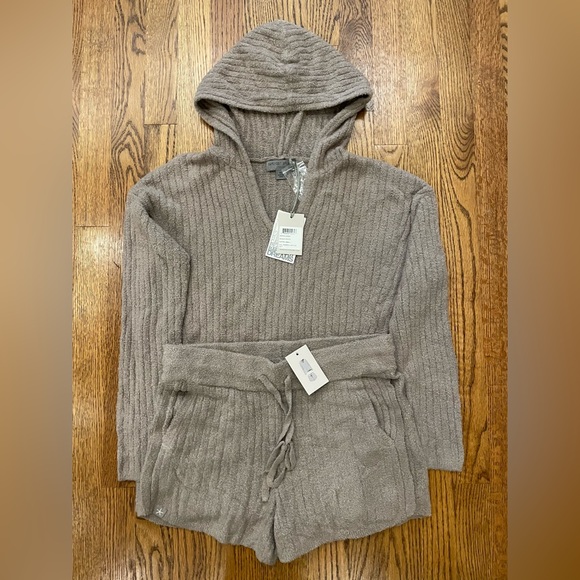 NWT Barefoot Dreams Hoodie and Shorts Ribbed Lounge Set in Beach Rock - Size XS - Picture 3 of 9